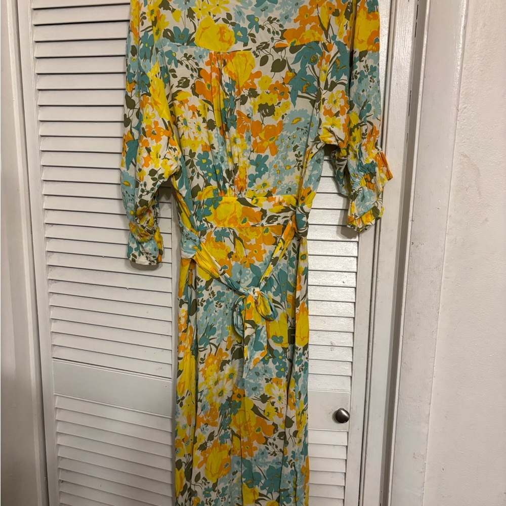 Rafa Midi Dress in Lera Floral Faithfull the brand Large - Picture 4 of 10